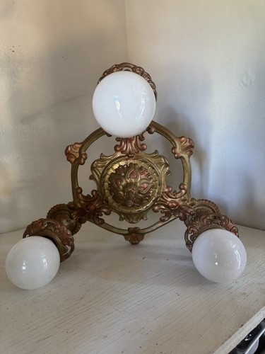Antique bulb art - art, cast
